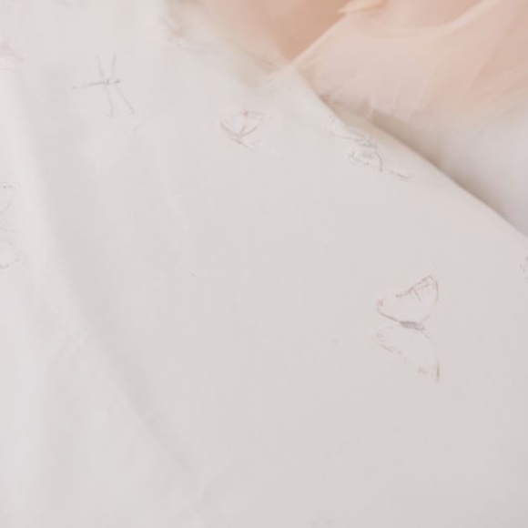 Pottery Barn Kids Monique Lhuillier Ethereal Butterfly Sateen Sheet Set - Picture 4 of 4